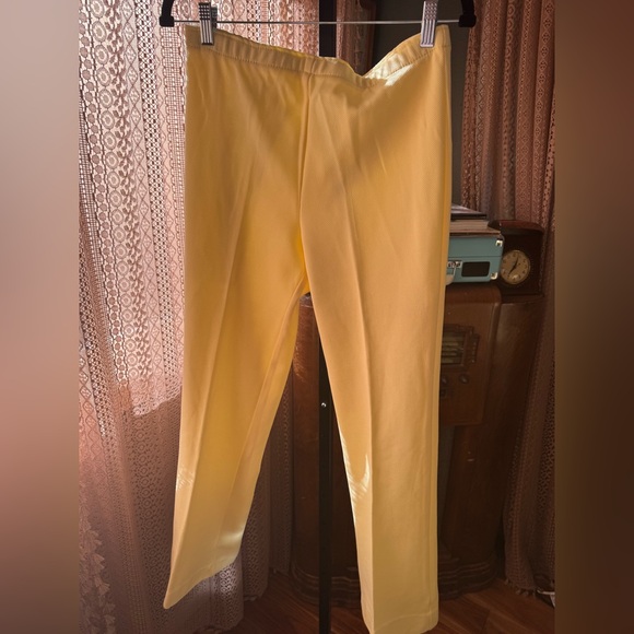 VTG Yellow Set - Picture 6 of 10